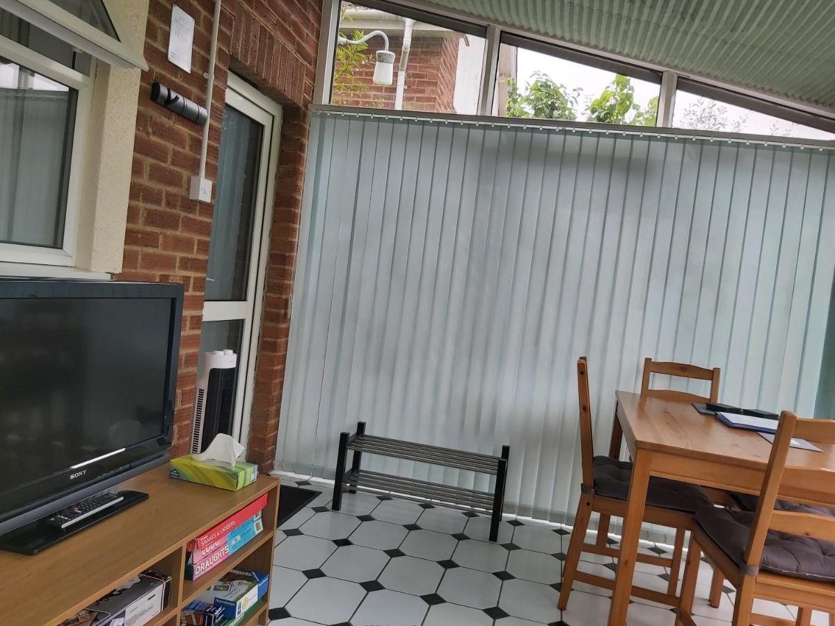 Garden Apartment Newton Abbot Exterior photo